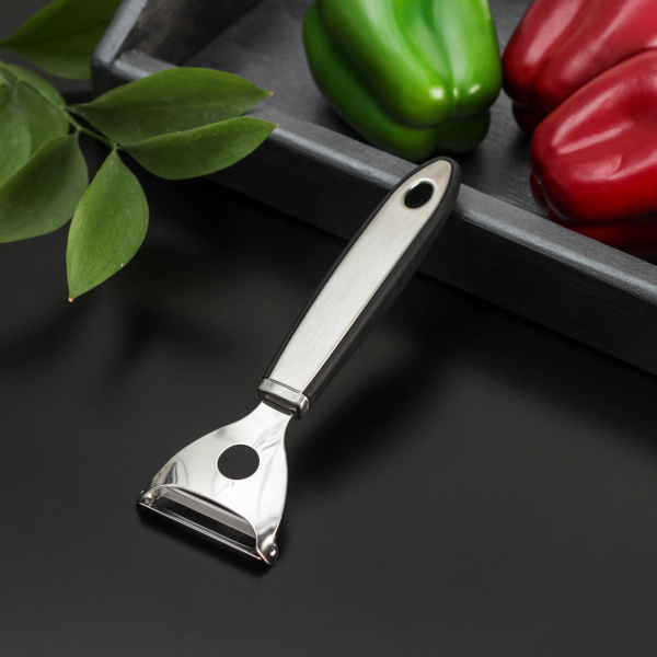 Овощечистка "Biade" 18см.цвет черный 1685244