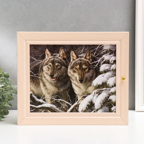 Ключница "Разбойники" молочный дуб 26х31 см /2852706