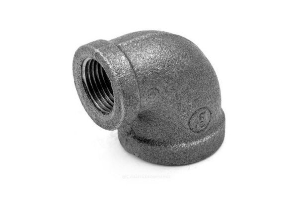 Угольник перех. черный 32х25