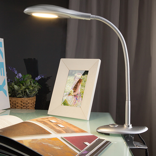 Настольная лампа Eurosvet 90198/1 серебристый