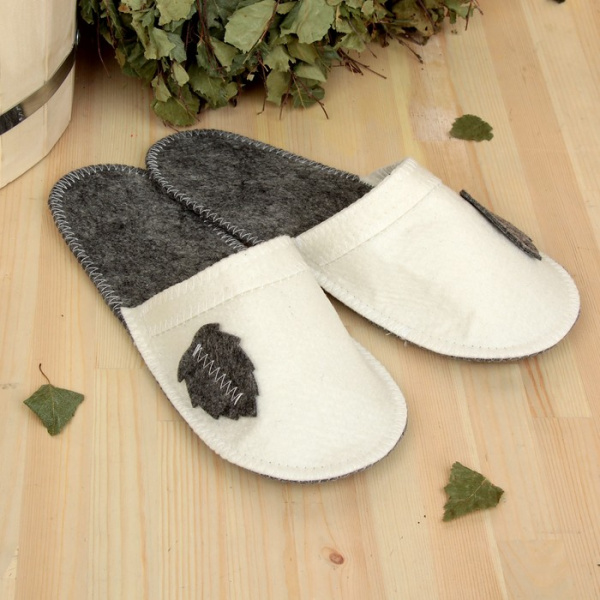 Тапочки для бани "Листок" белый войлок/3665975