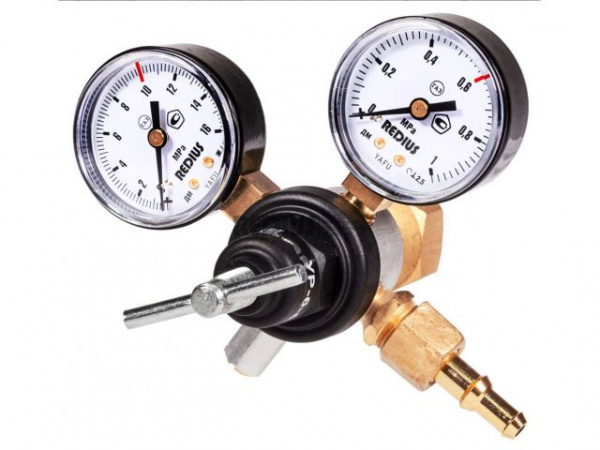 Редуктор углекислотный УР-6-6 (6м3/ч; 10/0,6 МПа; ф 9 мм) (ООО "Редиус 168")