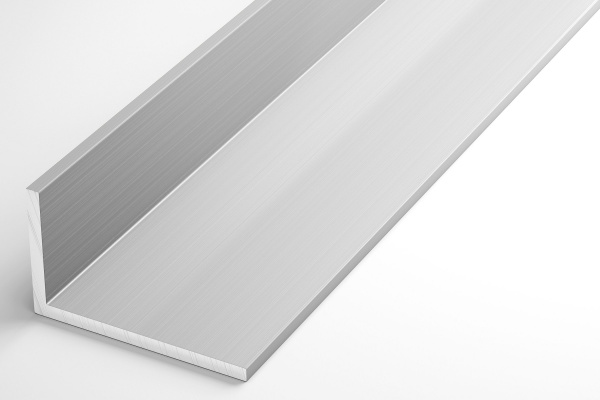 Угол алюминиевый 30х50х2мм, дл. 2,0м