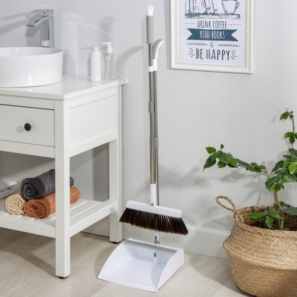 Щётка для пола с совком Raccoon: щётка 26×96, совок 25×25×97 см /7077280