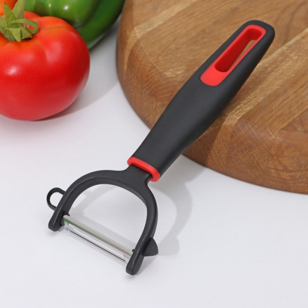 Овощечистка Доляна Digma, 17 см, нержавеющая сталь, цвет чёрный, красный /7070228