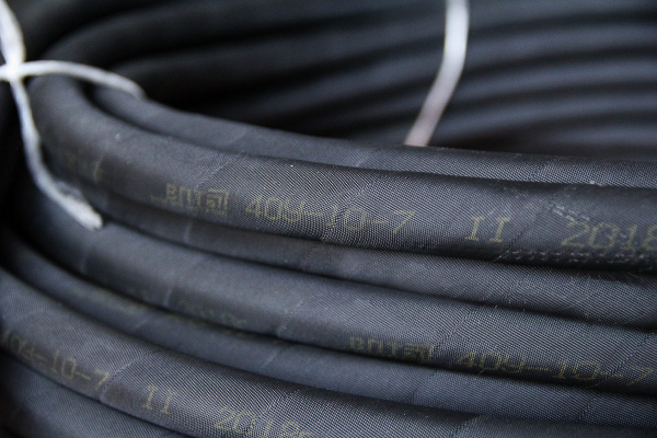 Рукав 40У 25-0,5Мпа дюритовый