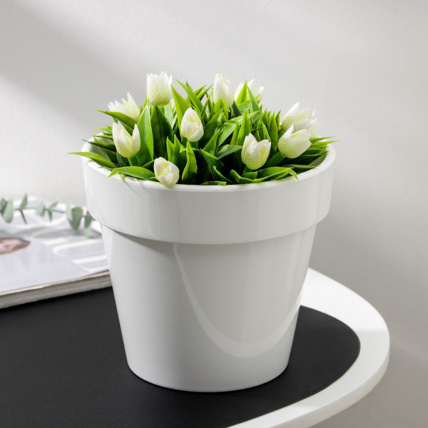 Кашпо для цветов со вставкой «Порто», 2,4 л, цвет белый /1442559