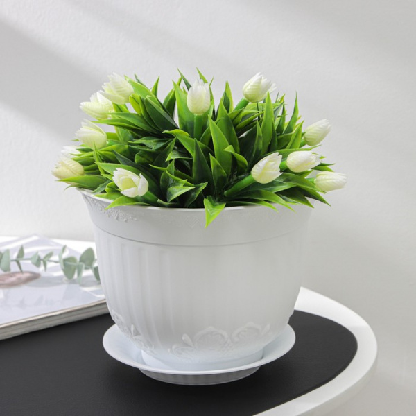 Горшок с поддоном «Ангара», 2,5 л, цвет белый /4422041