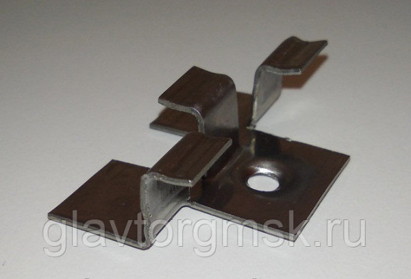 Кляймер для террасной доски (7-ка с пуклей)