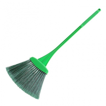 Метла "Удобная" с черенком, мягкая, цвета МИКС 586931