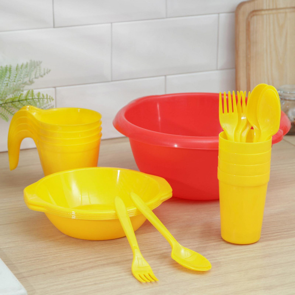 Набор посуды "Праздничный" (4 стакана, 4 кружки, 4 тарелки, миска 3,5 л) цвет МИКС 3311955