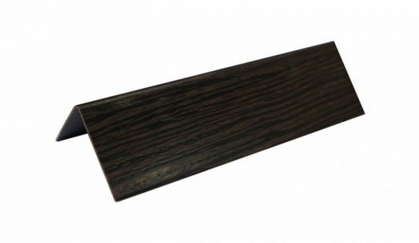 Угол пластиковый Е30 Венге 2,7м
