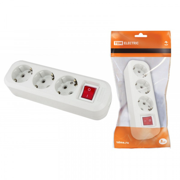 Колодка с выключателем с заземляющим контактом 3 гнезда/83237