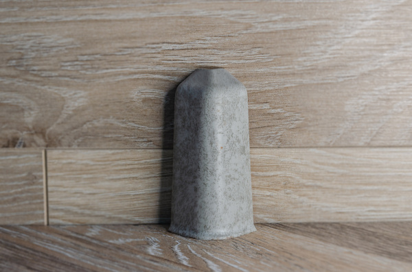 Наружный угол для столешницы ИДЕАЛ Камешки светлые