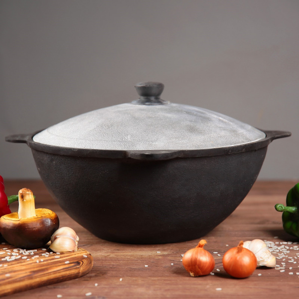 Казан чугунный, 6 л, плоское дно, алюминиевая крышка /2737150