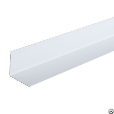 Угол пластиковый Е40 белый 2,70м