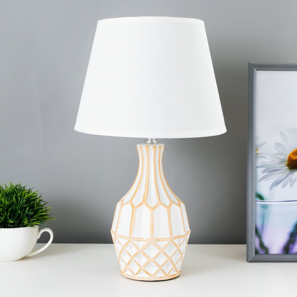 Настольная лампа 16513/1 E14 40Вт бело-бежевый 22х22х37,5 см /6253310