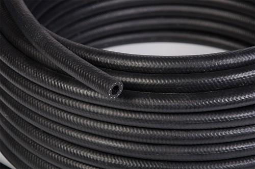 Рукав резиновый напорный с нитяным каркасом ф16мм (бухта 30м) 16ВГ-1,0  744-50