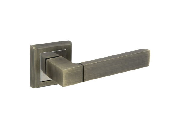 Дверная ручка Фабрика замков A 205 CF/114133