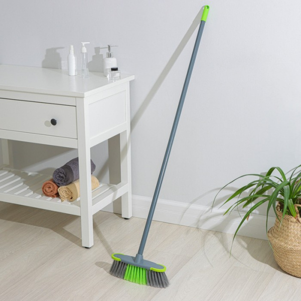 Щётка для пола с отбойниками, черенок из нержавеющей стали, 27×6×126 см, цвет серый /7865744
