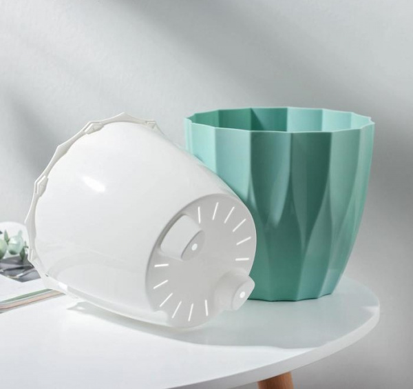 Кашпо со вставкой «Флюте», 1,9 л, цвет нефрит /5985149