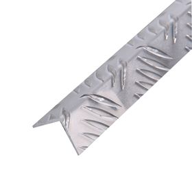 Угол рифленый из алюминиевого листа Квинтет 25*25*1,5 Укв03.2000.500