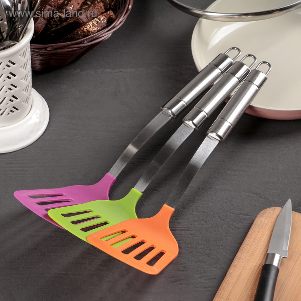 Лопатка "Краски" с отверстиями, нейлон/металлическое основание 30см /4279327