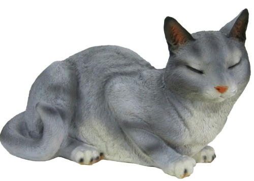 Кошка спит Н-20