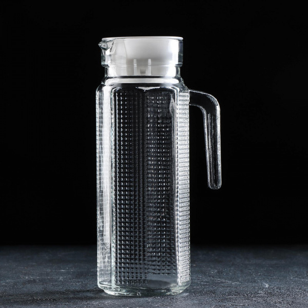 Графин с ручкой 1л "Ребристые грани"/1049727