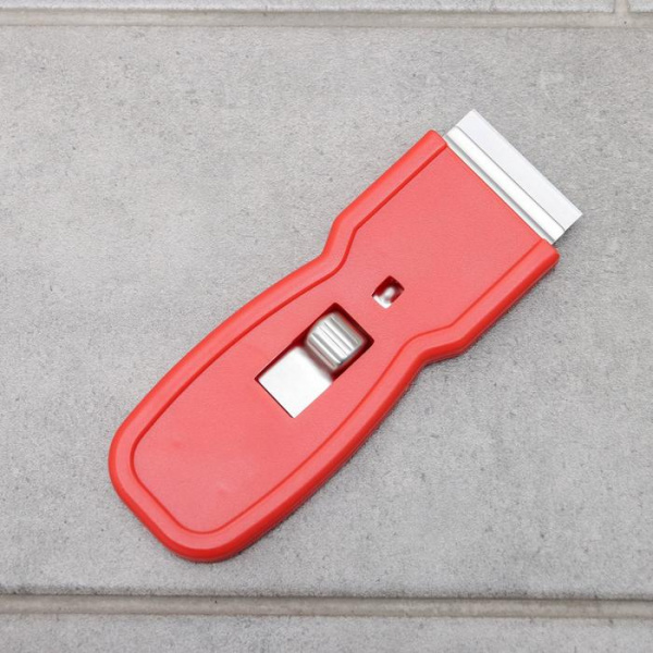 Скребок с лезвием для окон, стен и пола /7075913