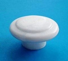 Ручка мебельная белая 