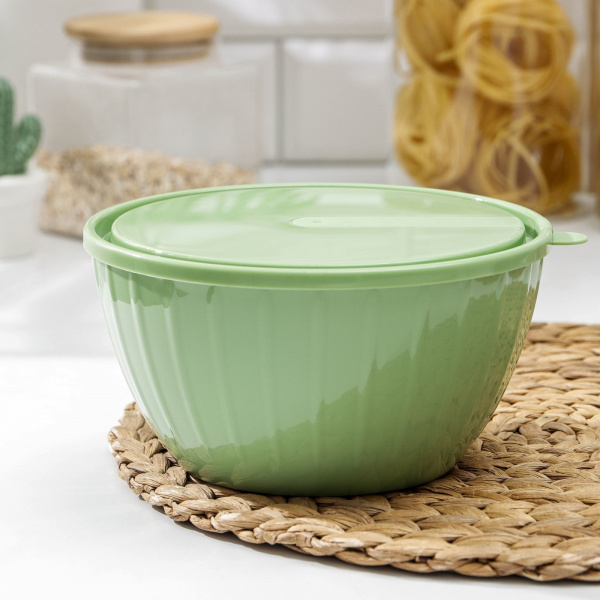 Салатник с крышкой 1,7 л "Vanilla", цвет МИКС/ 1889683