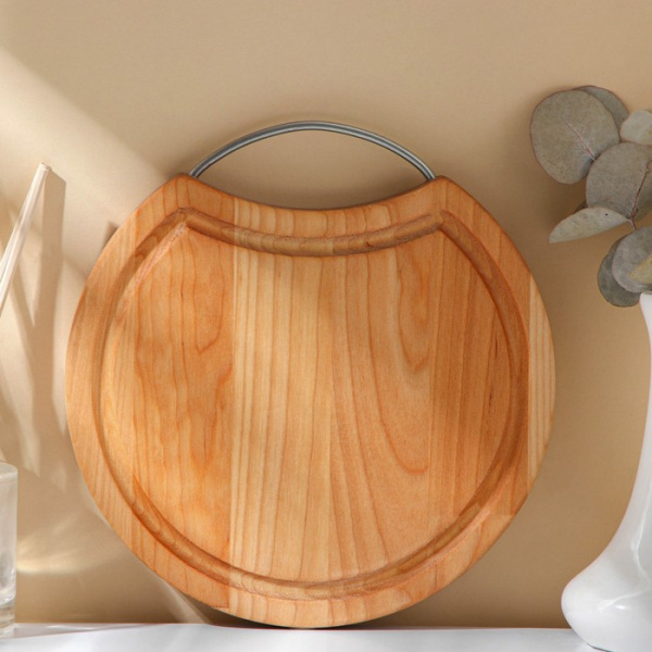 Доска разделочная деревянная с металлической ручкой Adelica, d=20×1,8 см /9046954