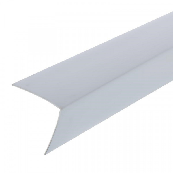 Угол пластиковый Е70 белый 3м